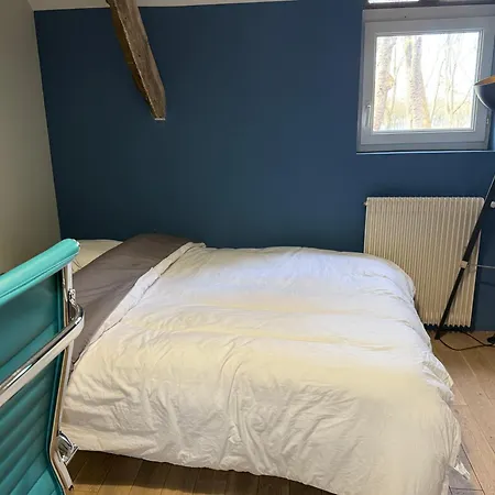 Проживание в семье La Du Parc *